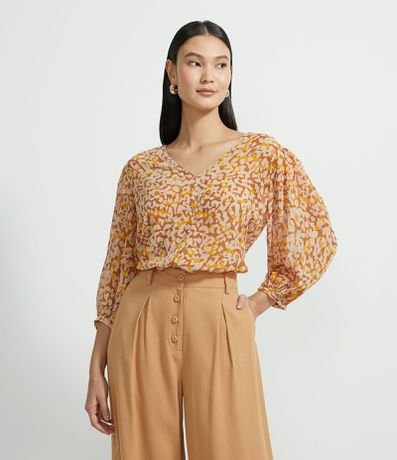 Menor preço em Blusa Manga Bufante em Chiffon Estampa Animal Print