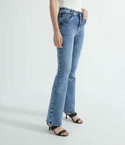 Calça Bootcut Jeans com Passantes Duplos