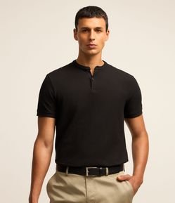 Camisa Polo Slim em Piquet Texturizado
