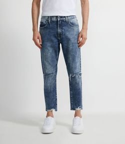 Calça Cropped Jeans Marmorizada com Barra Destroyed