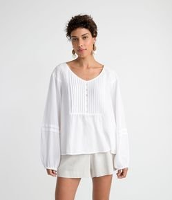 Blusa Bata em Algodão com Detalhe em Lastex nos Ombros