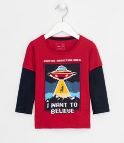 Camiseta Infantil Sobreposta Estampa Dino Abduzido - Tam 1 a 5 anos