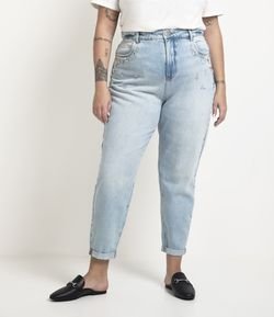 Calça Mom Jeans com Aplicações de Strass e Bolinhas Metalizadas Curve & Plus Size