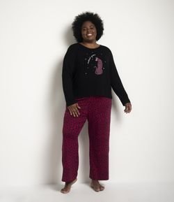 Pijama Longo em Viscolycra Estampa Onça Curve & Plus Size