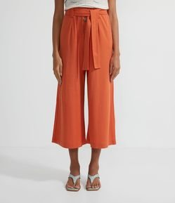 Calça Pantacourt em Orly com Cinto Faixa