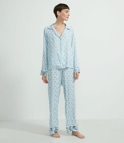 Pijama Americano Blusa Manga Longa e Calça em Viscose Estampa Floral