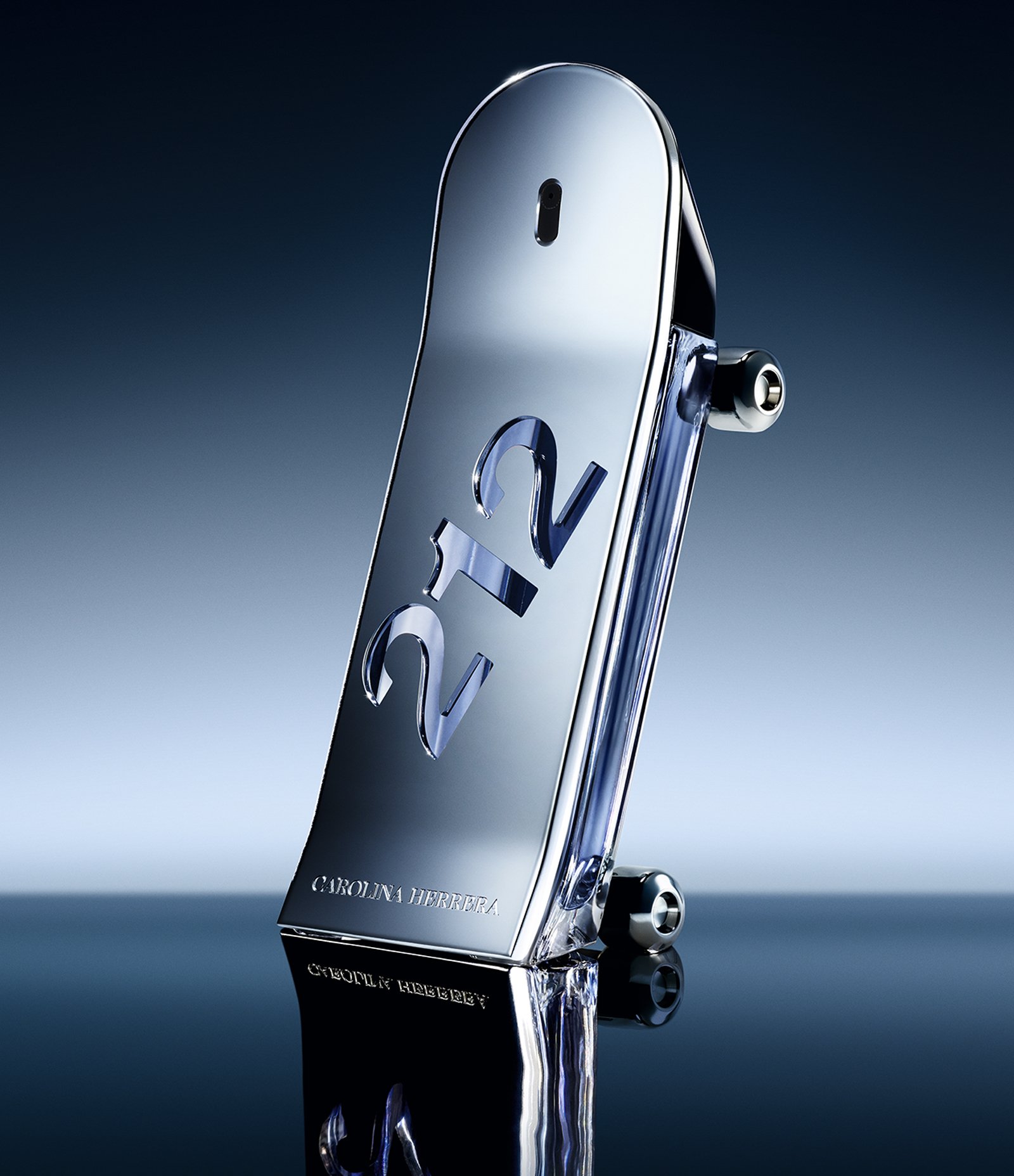 Perfume Masculino Carolina Herrera 212 Heroes Eau de Toilette 50ml 3