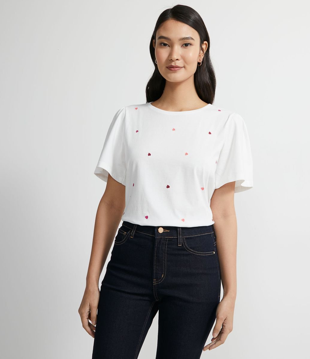 Blusa de malha com bordado de mini corações