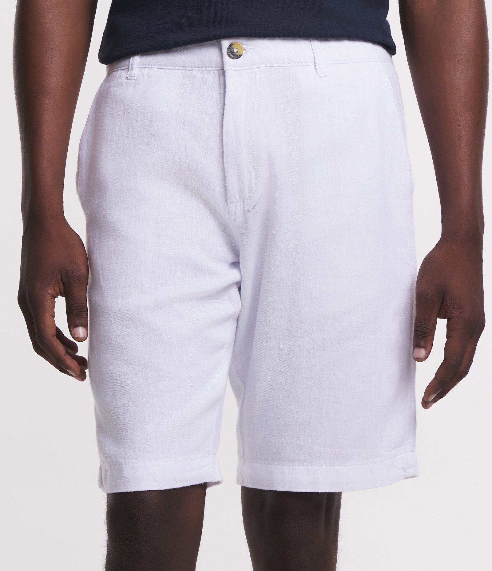 Bermuda Slim Texturizada em Linho com Algodão Branco 2