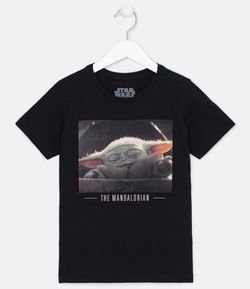 Camiseta Infantil Estampa Baby Yoda Star Wars - Tam 5 a 14 anos