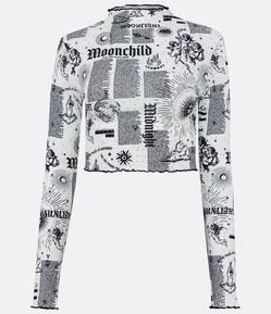 Blusa Cropped em Ribana Estampa Mística com Ícones e Escritas