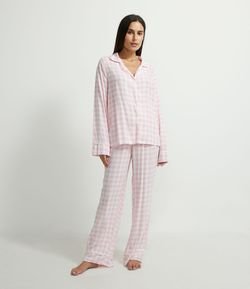 Pijama Longo em Viscose Estampa Xadrez Vichy