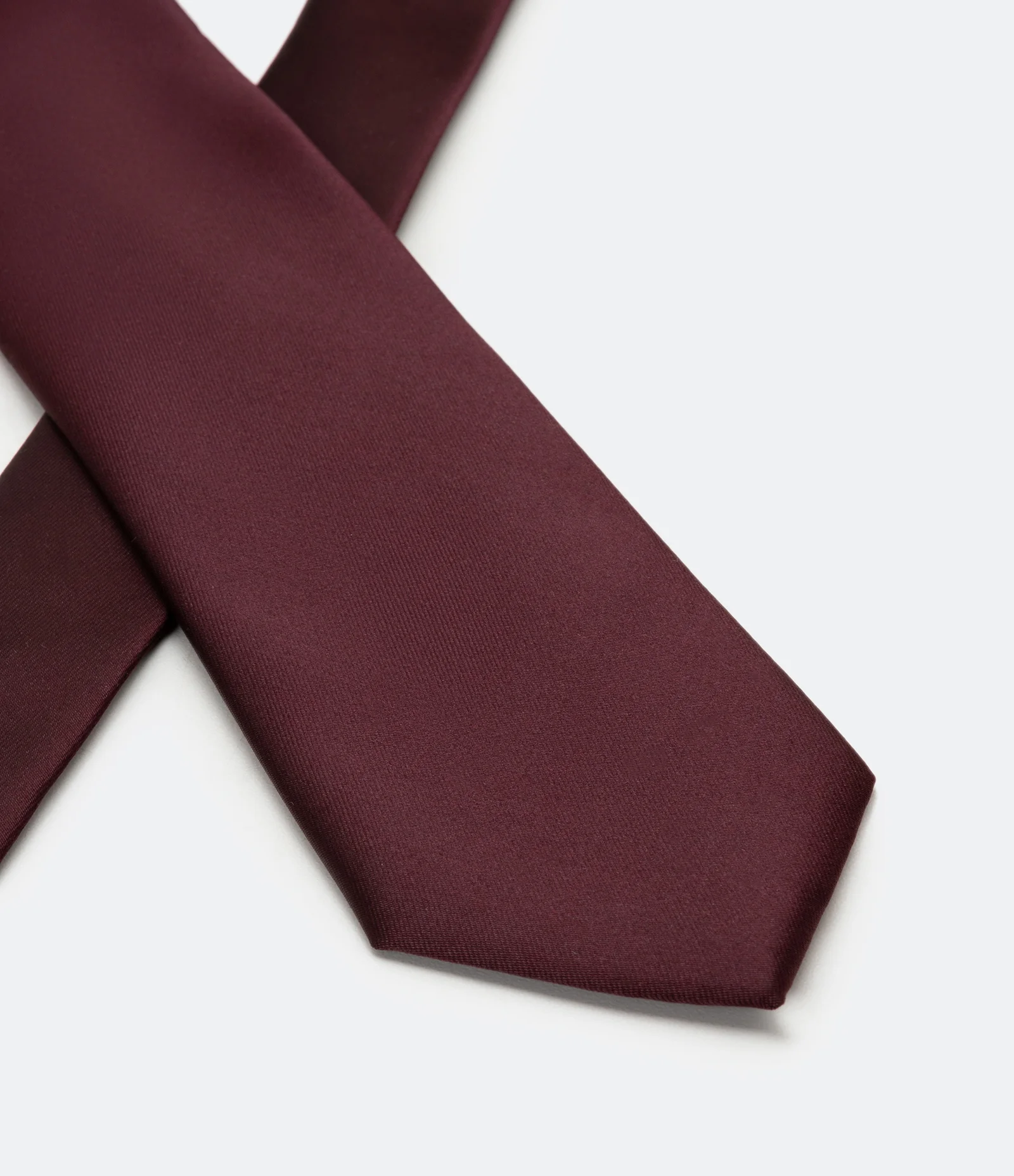 Gravata Clássica Acetinada com Textura Vinho 2