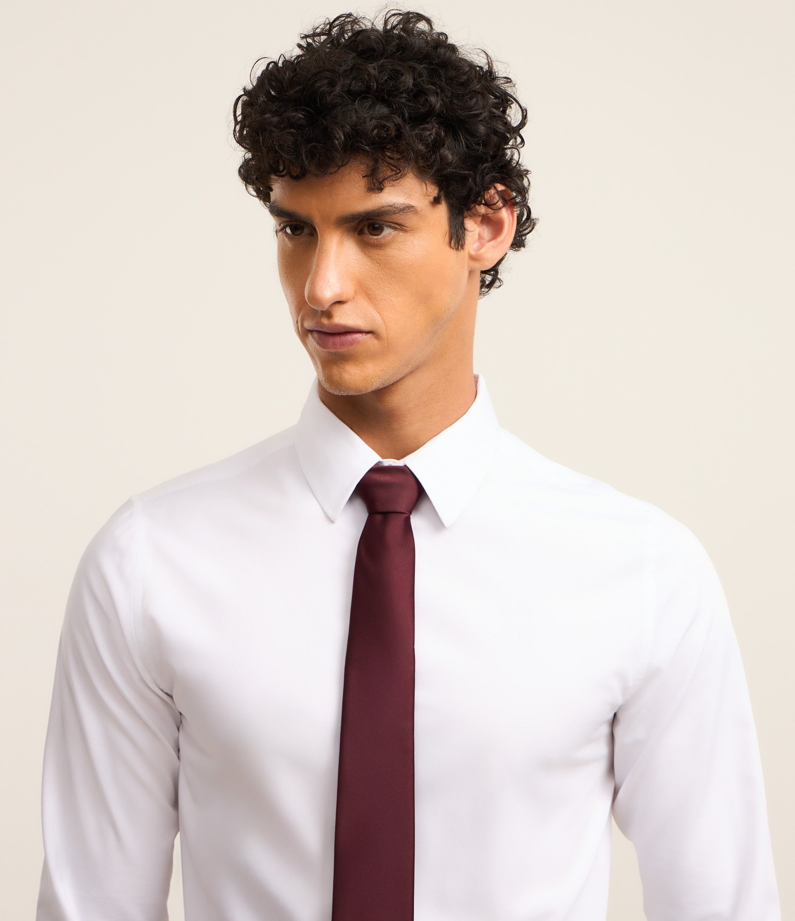 Gravata Clássica Acetinada com Textura Vinho 4