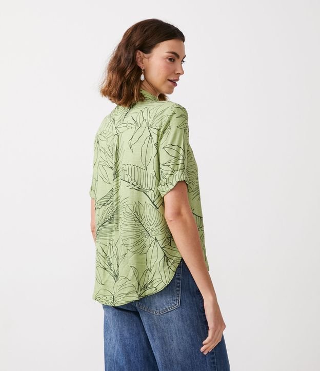 Camisa Manga Corta en Viscosa con Estampado de Follaje Verde 3