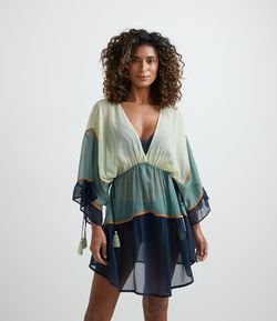 Saída de Praia Bata em Poliéster com Amarração e Blocos de Cor