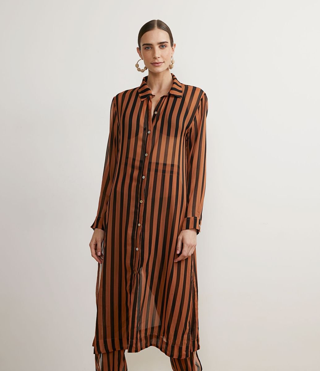 camisa estampa praia