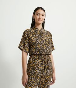 Camisa Manga Curta Alongada Animal Print Onça