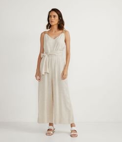 Macacão Pantacourt em Viscolinho com Alças Trançadas e Cinto Faixa