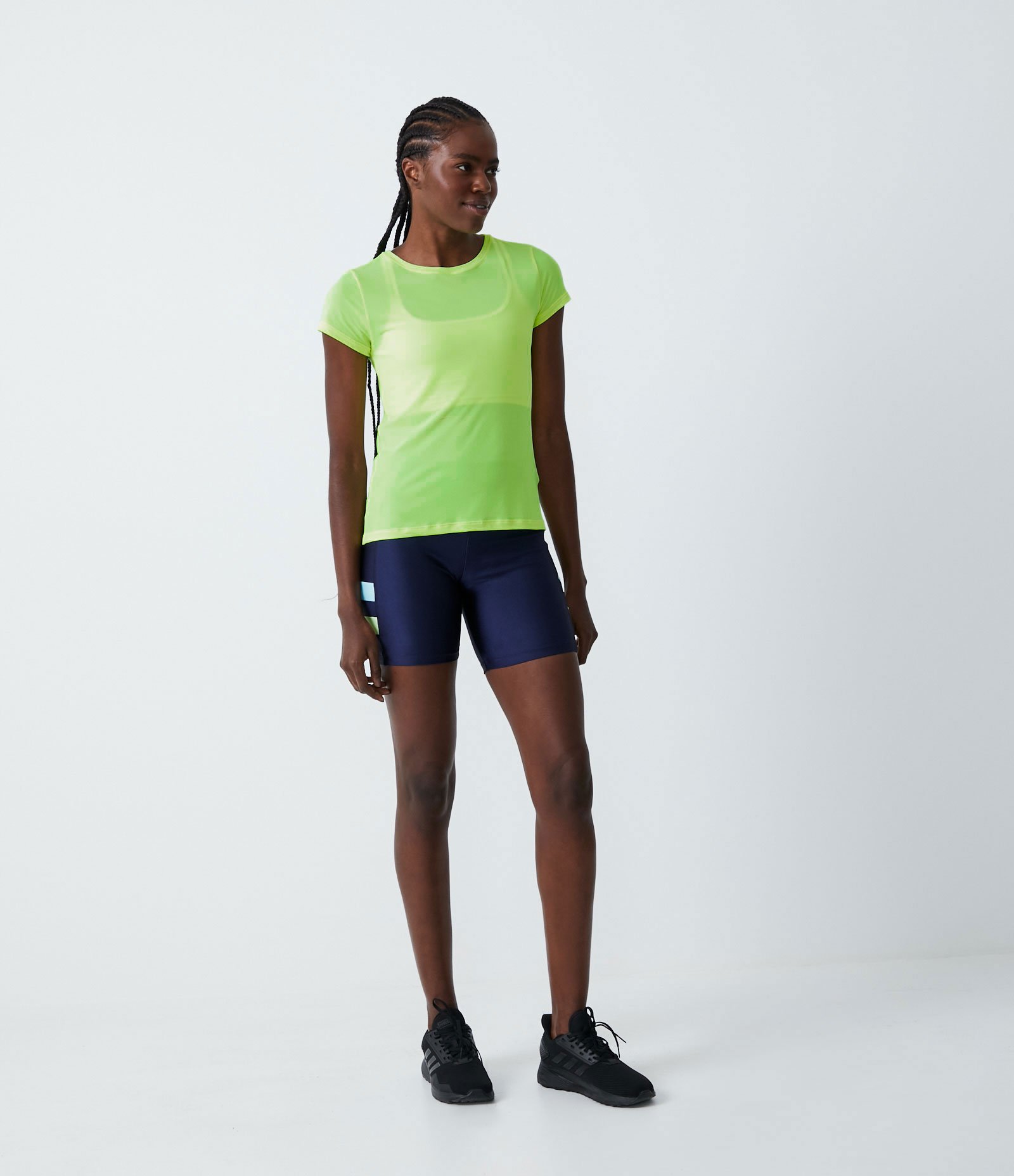 Camiseta Esportiva Básica em Poliamida 2