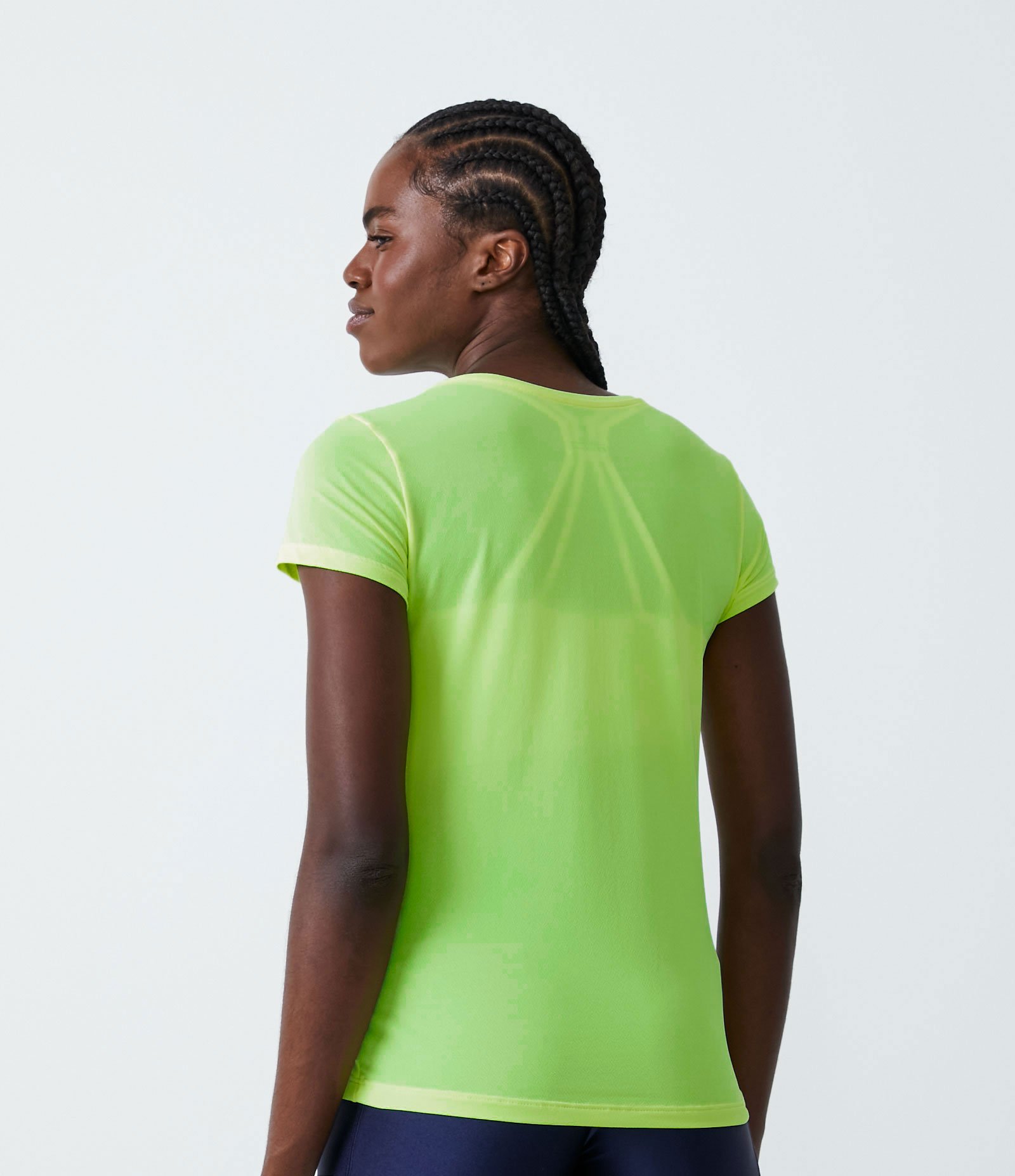 Camiseta Esportiva Básica em Poliamida 3