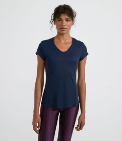 Camiseta Esportiva em Poliamida com Recorte Texturizado nas Costas