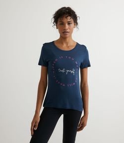 Camiseta Esportiva em Viscose com Manga Curta e Estampa Trust Yourself