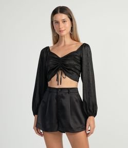 Blusa Cropped em Cetim Jacquard Animal Print Cobra e Manga Bufante