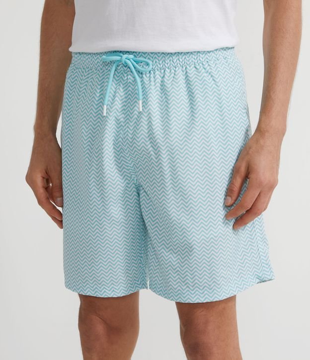 Bermuda de Banho com Estampa Chevron