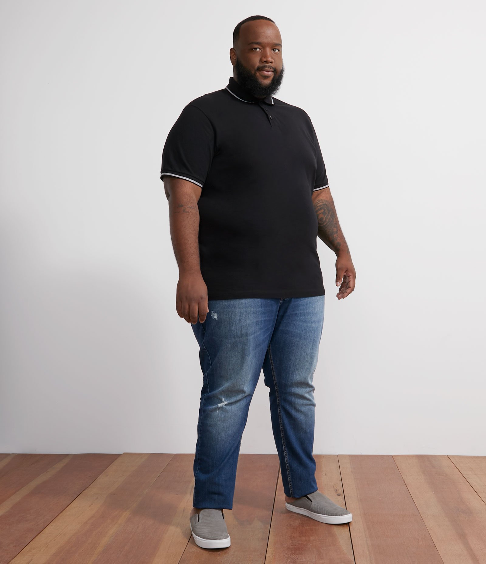 Calca Jeans Slim com Puídos - Plus Size Azul 6