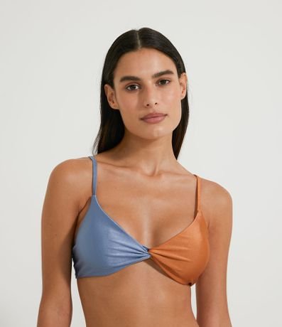 Biquíni Top em Poliamida com Duas Cores e Torcido no Busto é boa?