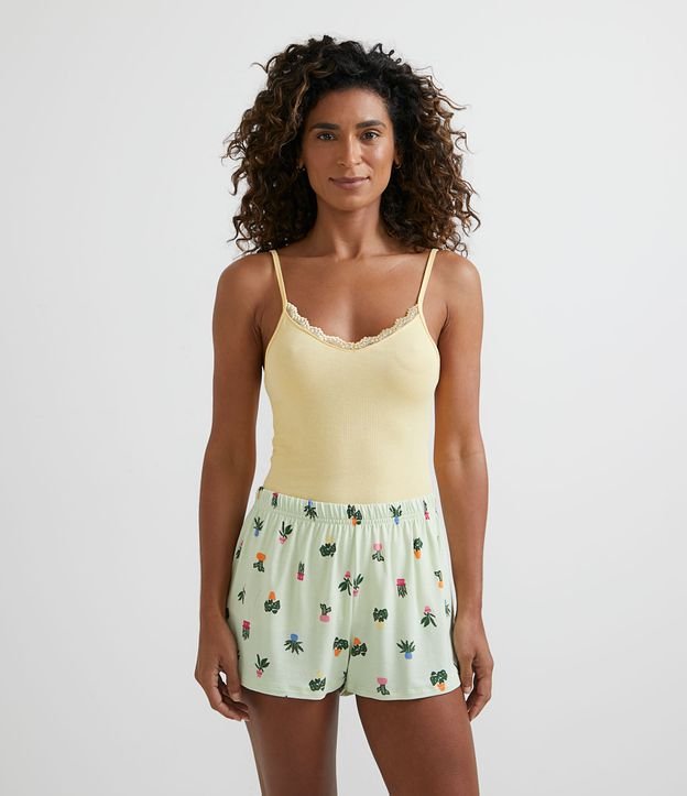 Pijama Short en Viscolycra con Blusa Alcinha y Short con Plantas Estampadas Amarillo 1