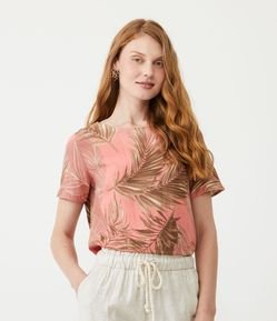 Blusa em Viscose com Estampa Folhagem