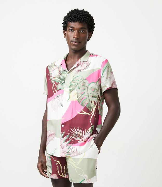 Camisa em Viscose com Estampa Floral - Cor: Multicores - Tamanho: M