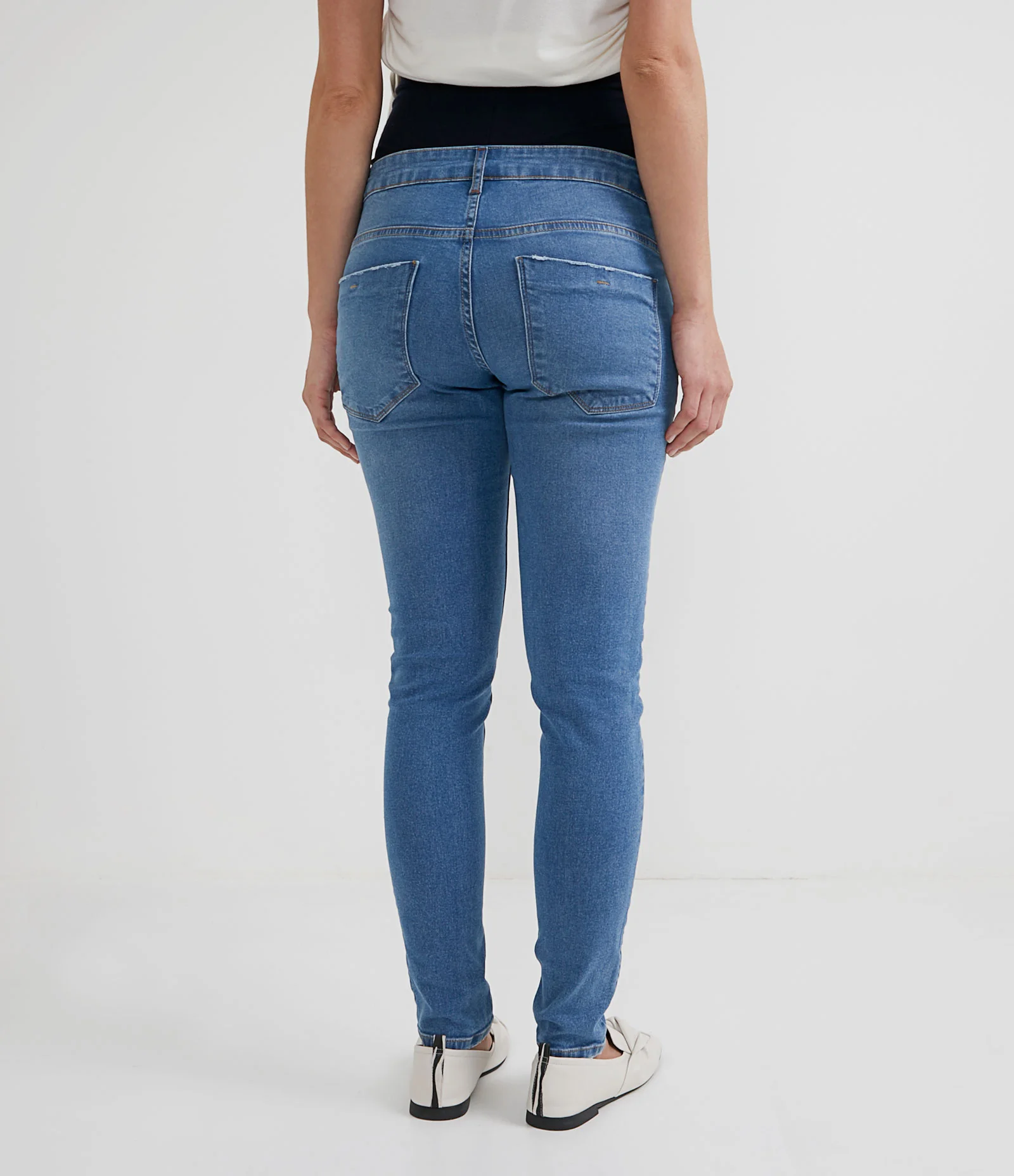 Calça Skinny Jeans com Barrigueira em Malha Maternity Azul 2