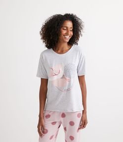 Pijama em Viscolycra com Blusa Manga Curta e Calça Poá
