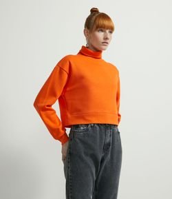 Blusão Cropped em Moletom com Gola Alta