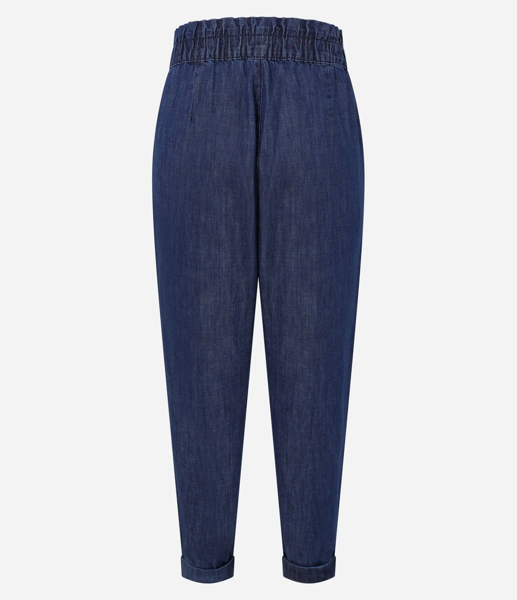 Calça Carrot em Jeans com Laço na Cintura Azul