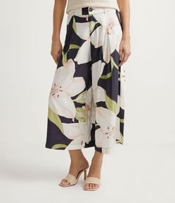 Calça Pantalona em Viscose com Estampa Floral