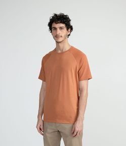 Camiseta com Manga Raglan Curta em Algodão sem Estampa