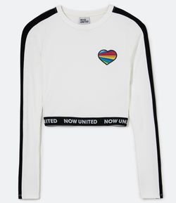 Blusa Cropped Manga Longa com Bordado Coração Now United