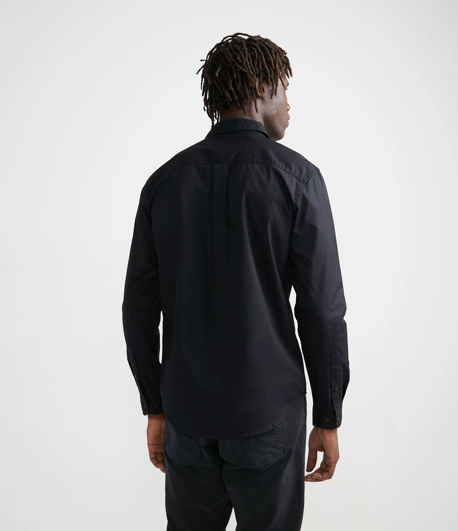 Camisa Comfort em Algodão com Bolsos Frontais Preto 2