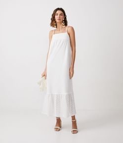 Vestido Longo em Algodão com Alça Trançada e Detalhes em Laise