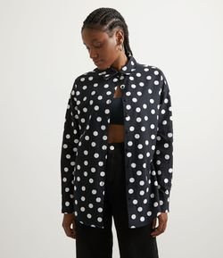 Camisa Alongada em Tricoline com Estampa Poá