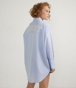 Camisa Alongada em Tricoline Listrada com Lettering Lucky nas Costas
