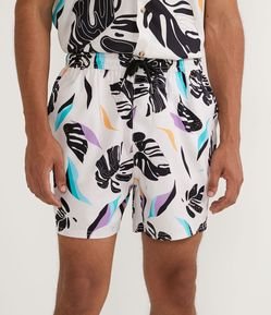 Bermuda Paper Touch com Estampa Folhagem