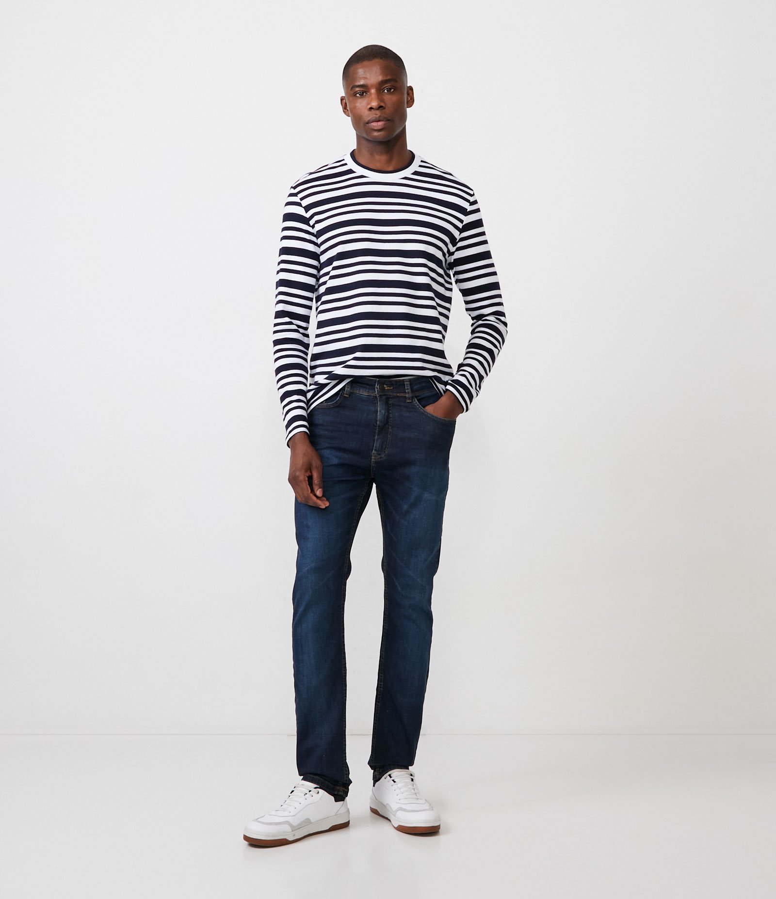 Calça Slim Jeans com Elastano e Pesponto Contrastante 1