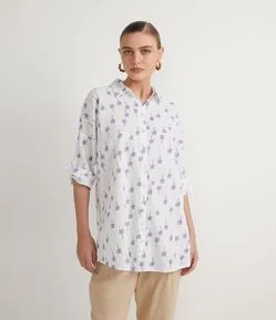 Camisa em Linho com Manga 3/4 e Estampa de Coqueiros