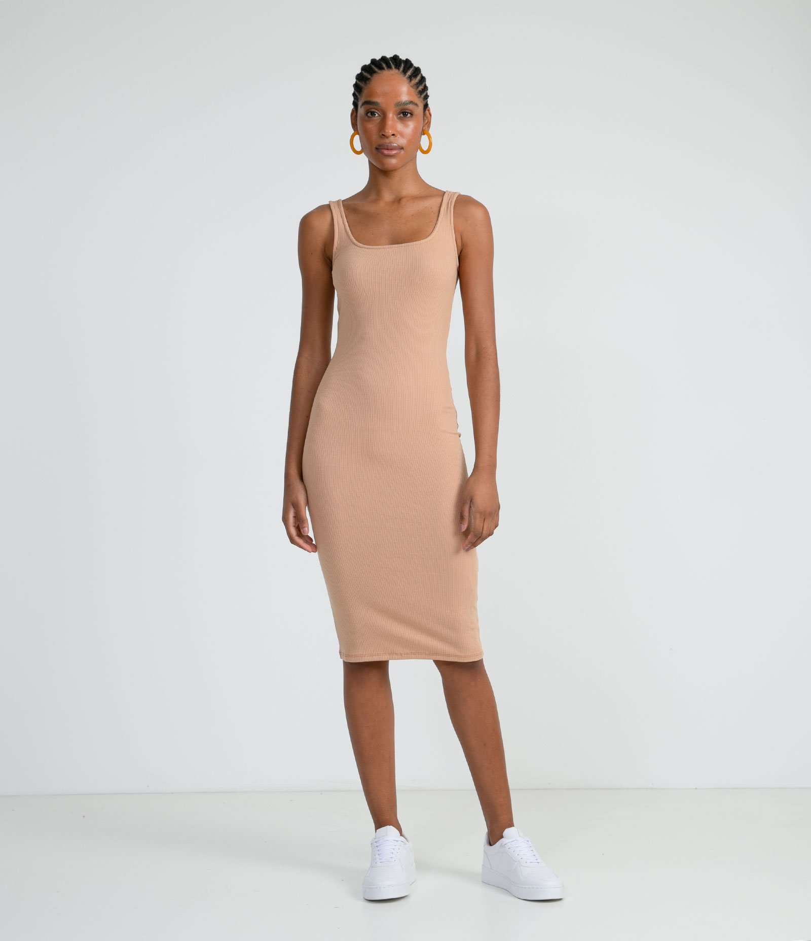 Vestido Midi Básico com Decote Quadrado 1
