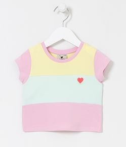 Blusa Infantil Cropped com Recortes Coloridos e Bordado de Coração - Tam 1 a 5 anos